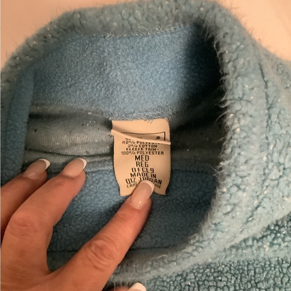 Sweater - Picture 3 of 3